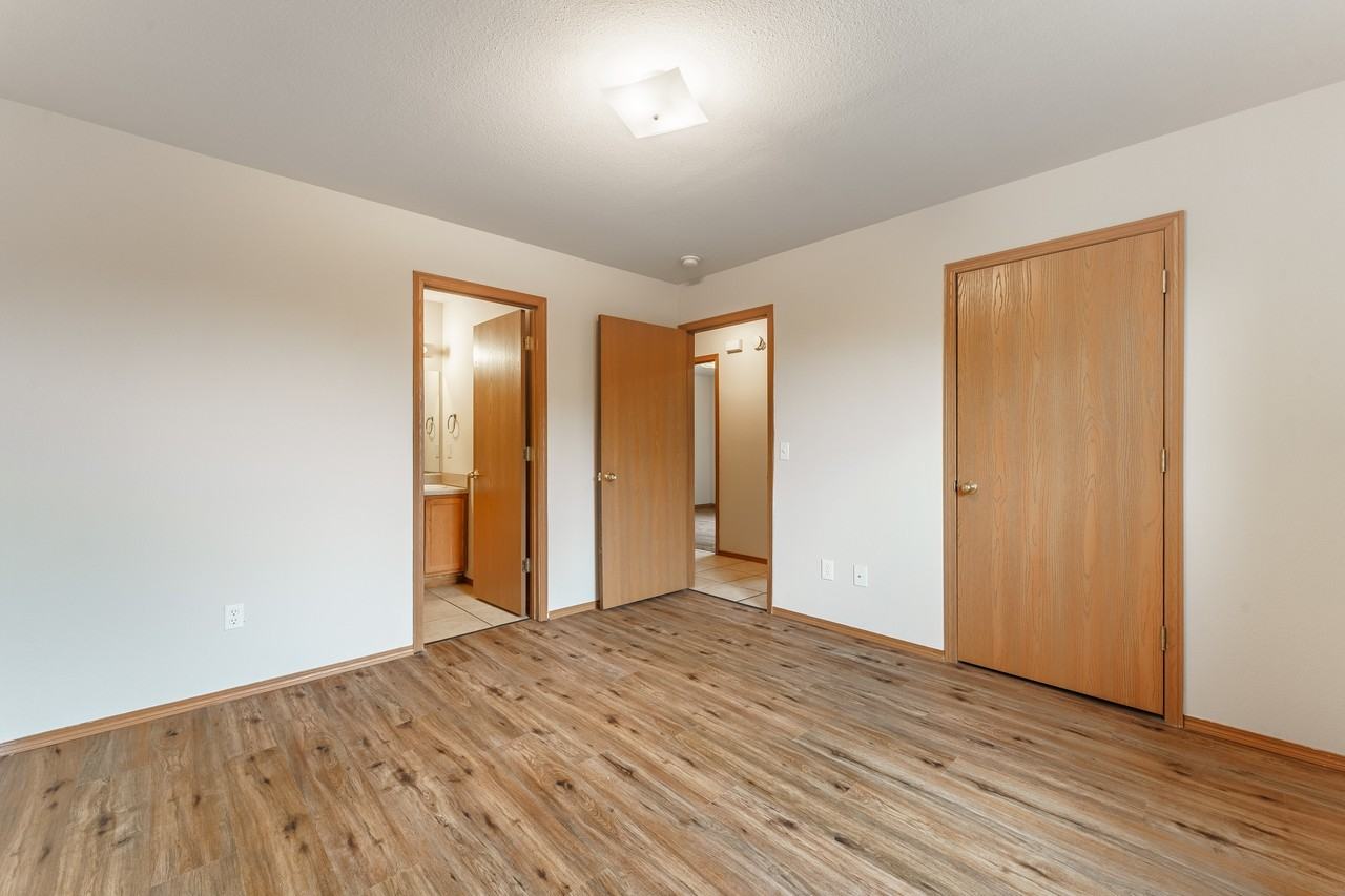 417 E Southern Trace Dr - Photo 7 of 26