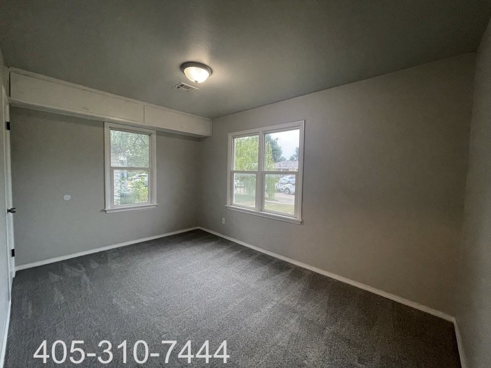 2537 Texoma Dr - Photo 2 of 16