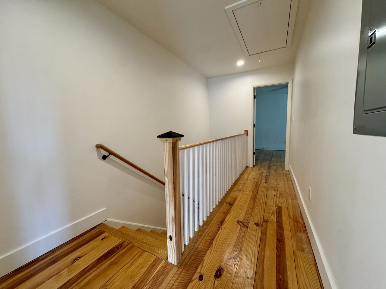 713 Chestnut St #1 - Photo 2 of 13