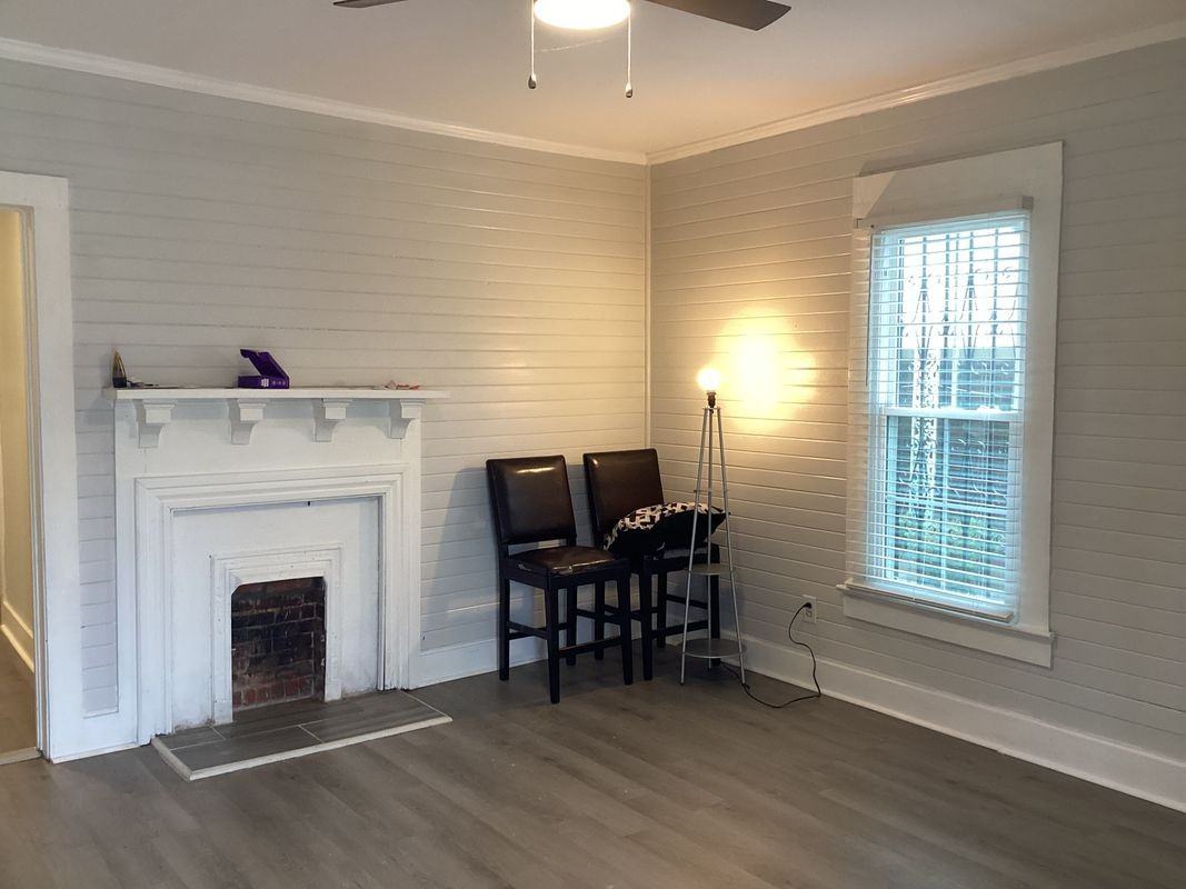 1050 N Clark St - Photo 7 of 13