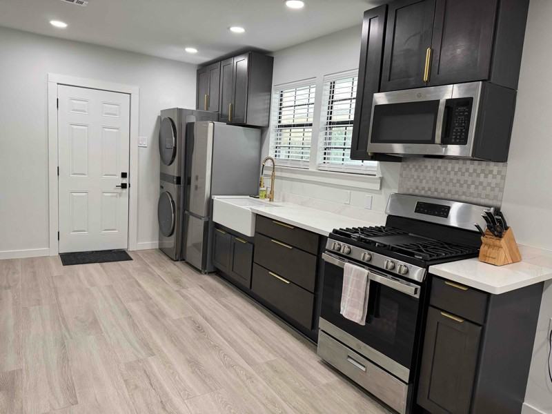 133 S Pierce St #BACK - Photo 2 of 9