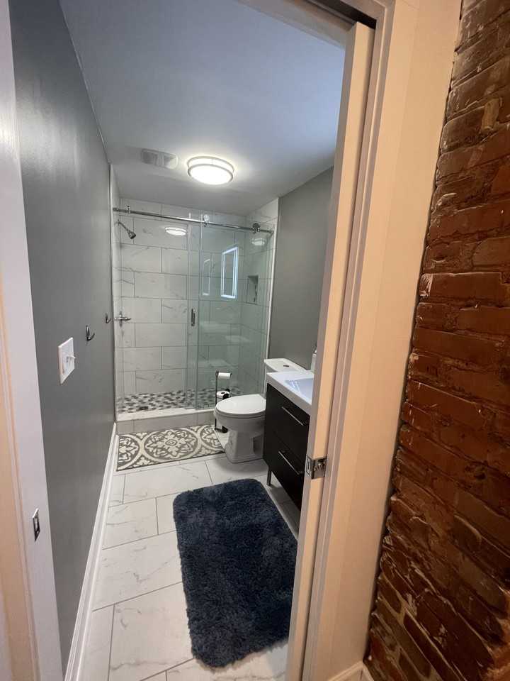 60 17th St Ne #3 - Photo 3 of 24