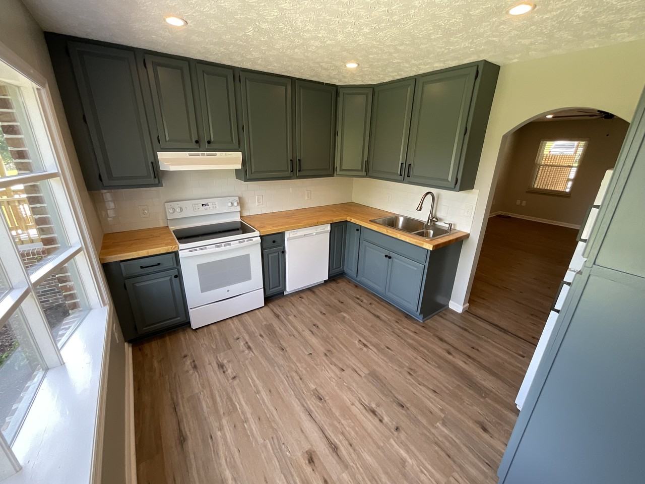 9934 Asheville Hwy #1 - Photo 3 of 23