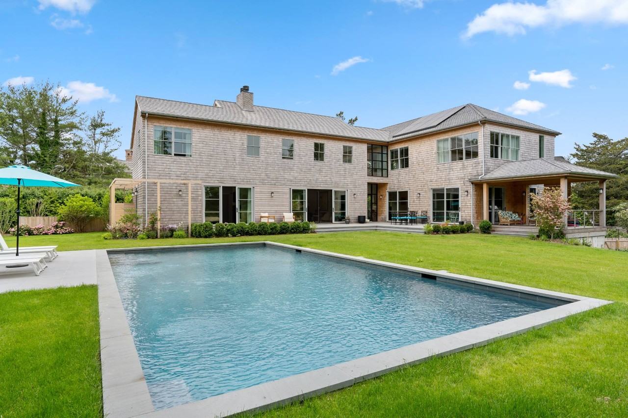 26 Georgian Ln - Photo 2 of 27