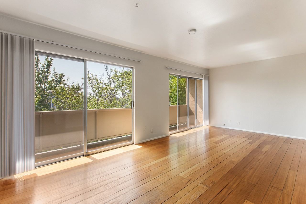 2910 Wheeler Street - Photo 3 of 16