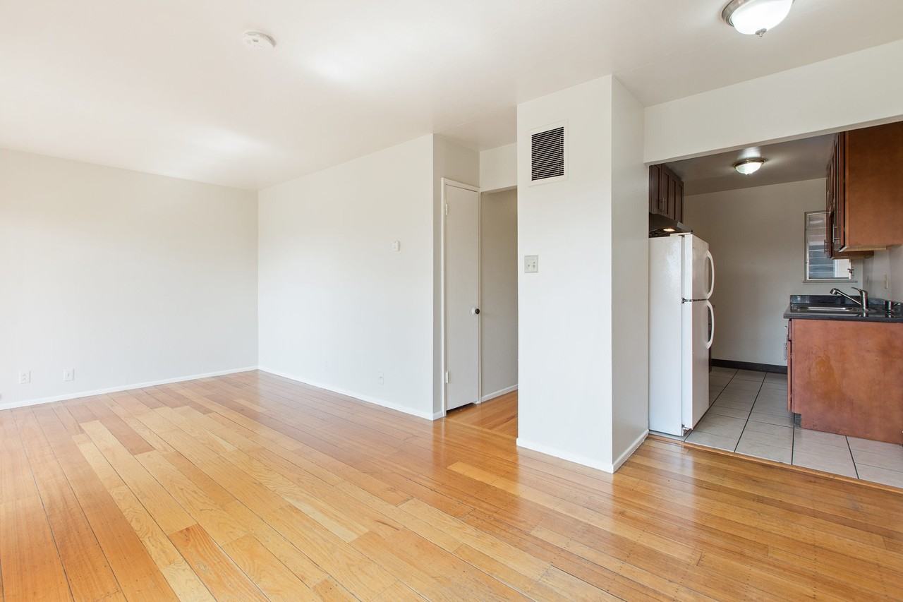 2910 Wheeler Street - Photo 4 of 16