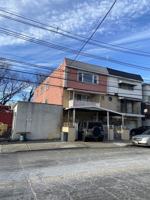 featured image of 121 Garfield Ave #2