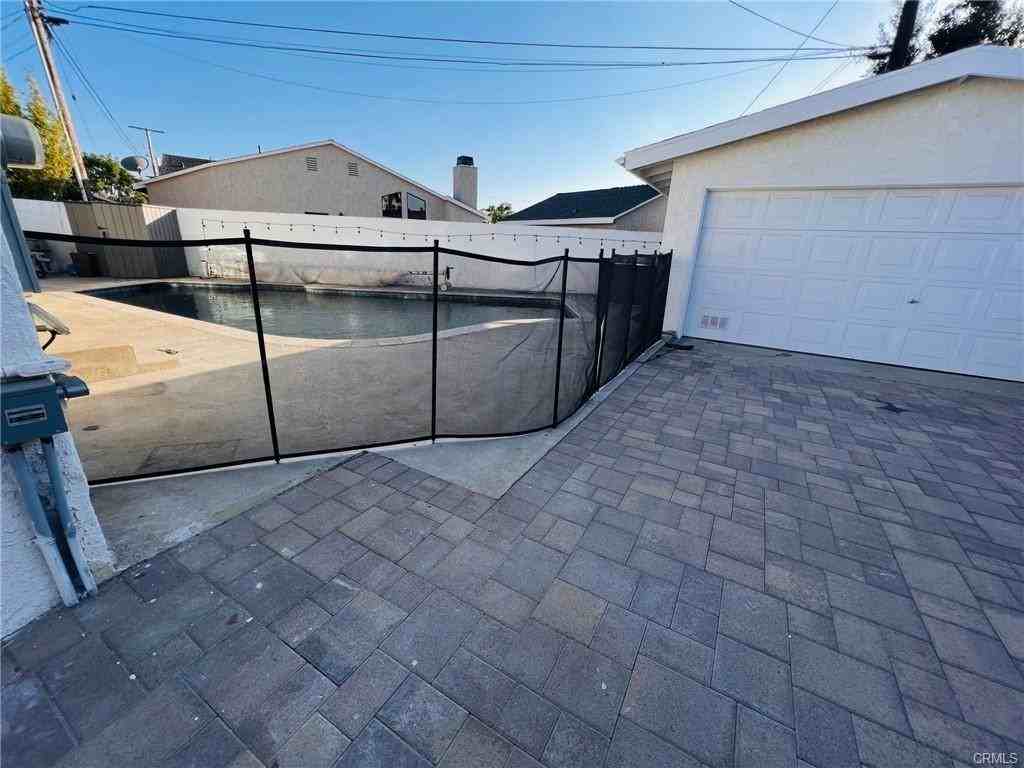 19527 Anza Ave - Photo 2 of 5