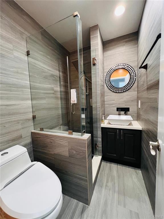 19527 Anza Ave - Photo 3 of 5