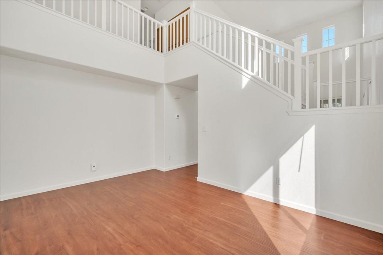 3497 Loggerhead Way - Photo 5 of 30