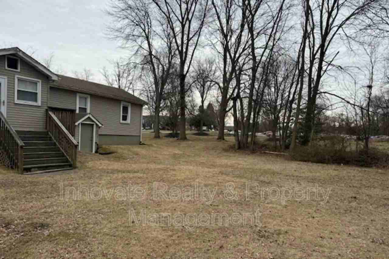 3 Lamont Ave - Photo 3 of 16