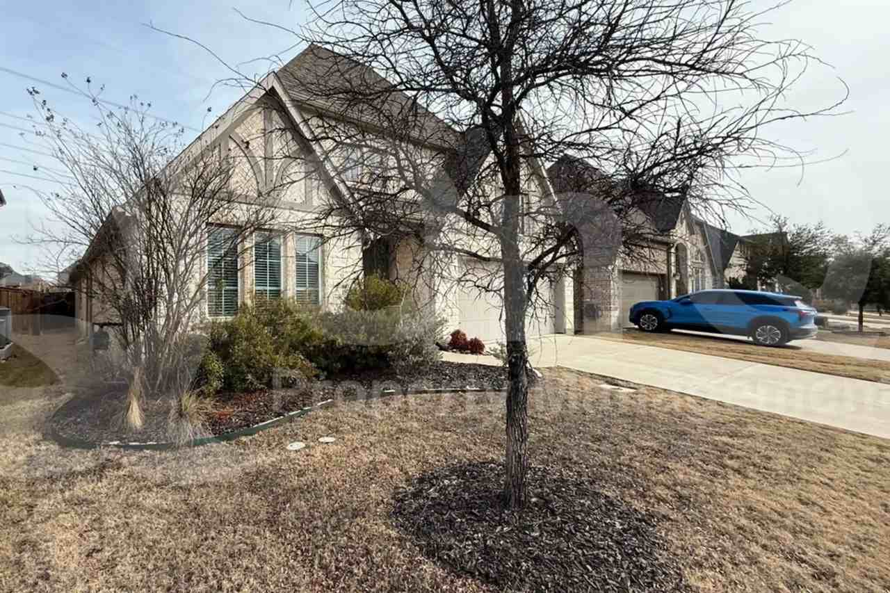 1516 Twistleaf Rd - Photo 3 of 25