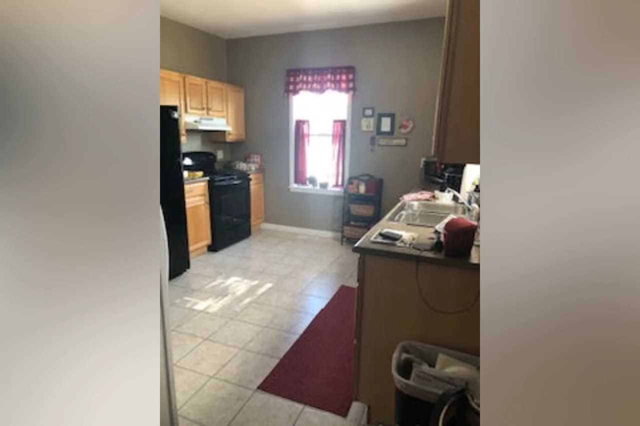 2502 Washington Ave - Photo 2 of 6