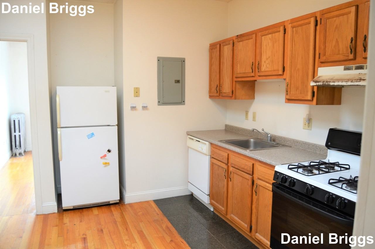 17 Cummings Rd #6A - Photo 4 of 13