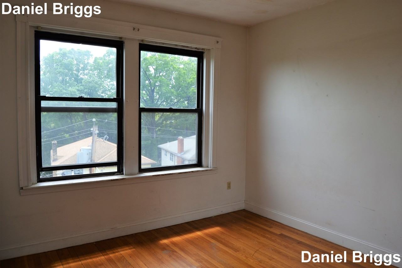 17 Cummings Rd #6A - Photo 5 of 13