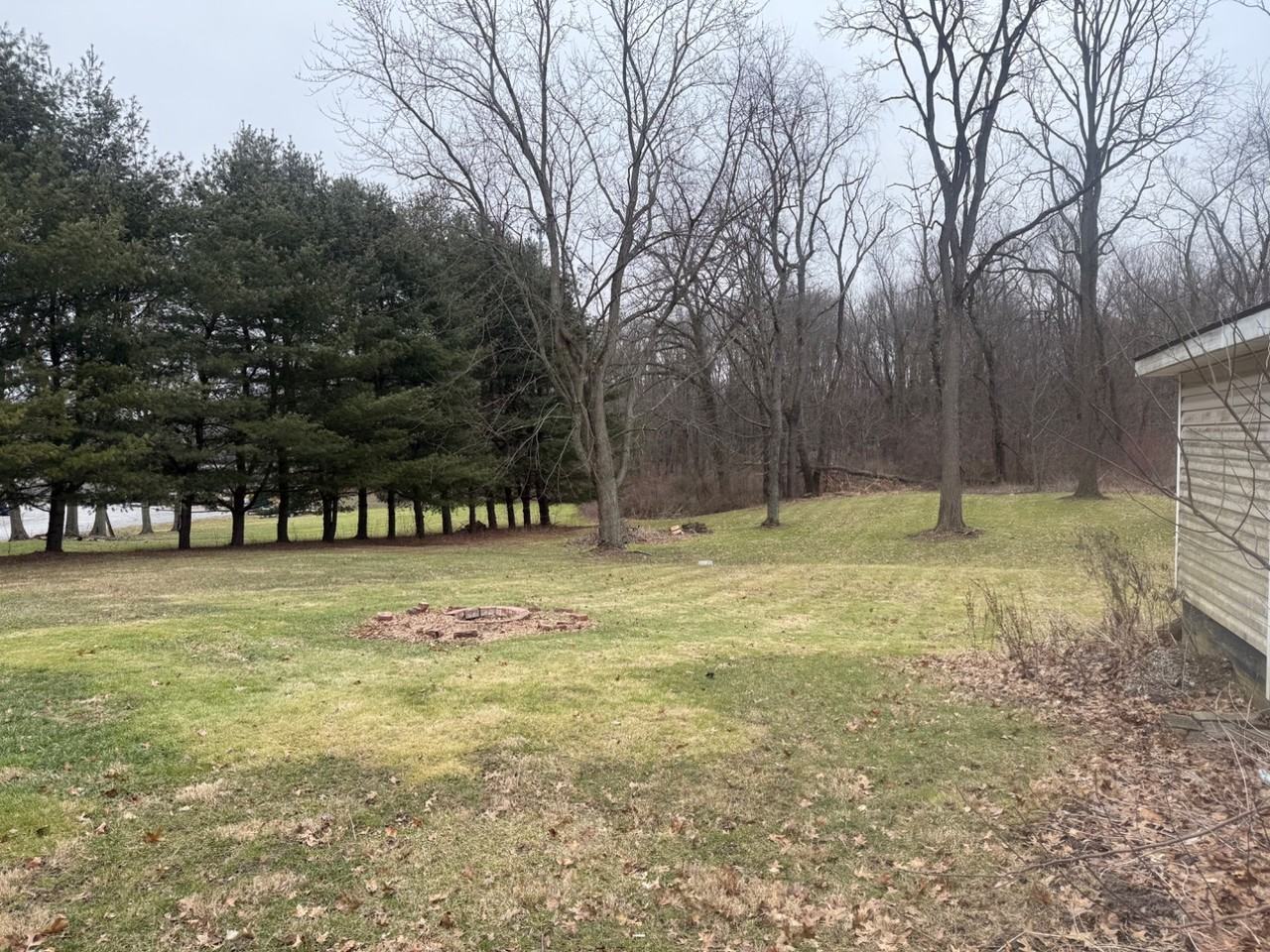 12085 South Avenue - Photo 3 of 10