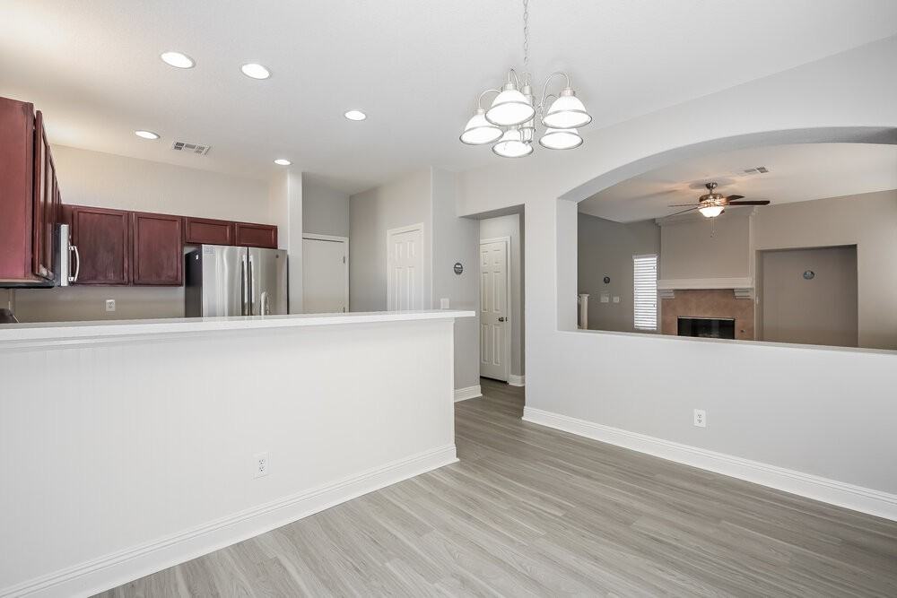 6108 Soft Springs Ave - Photo 6 of 17