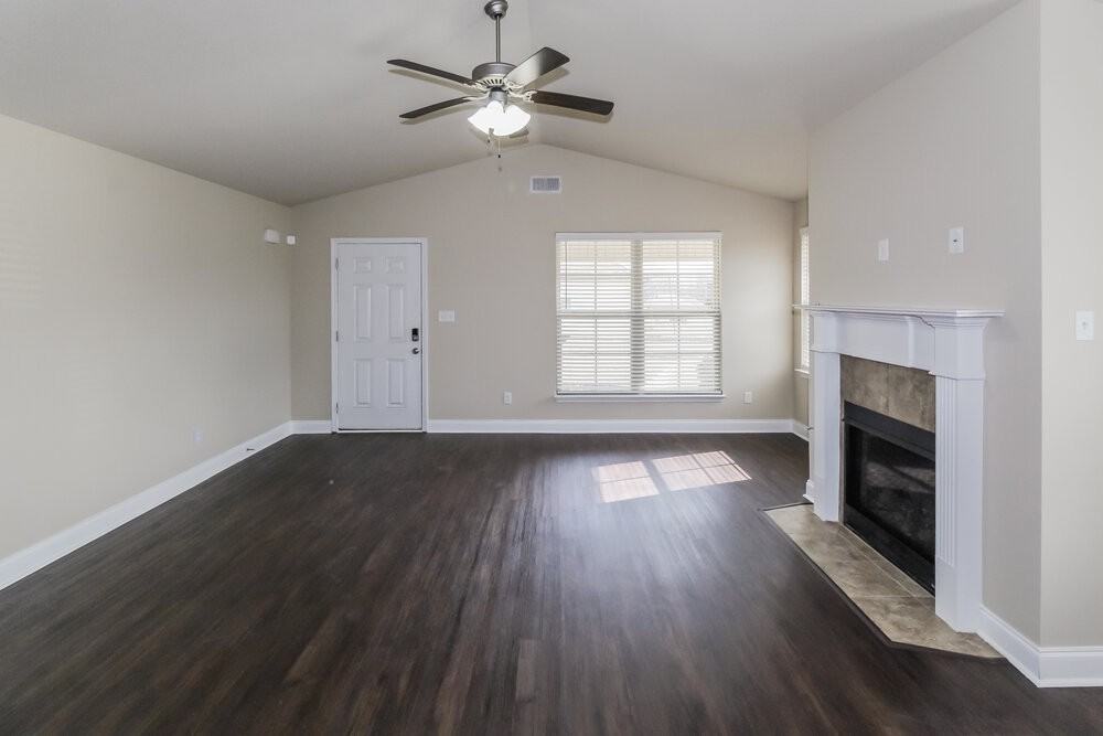 8759 Kimberly Dawn Dr - Photo 4 of 17