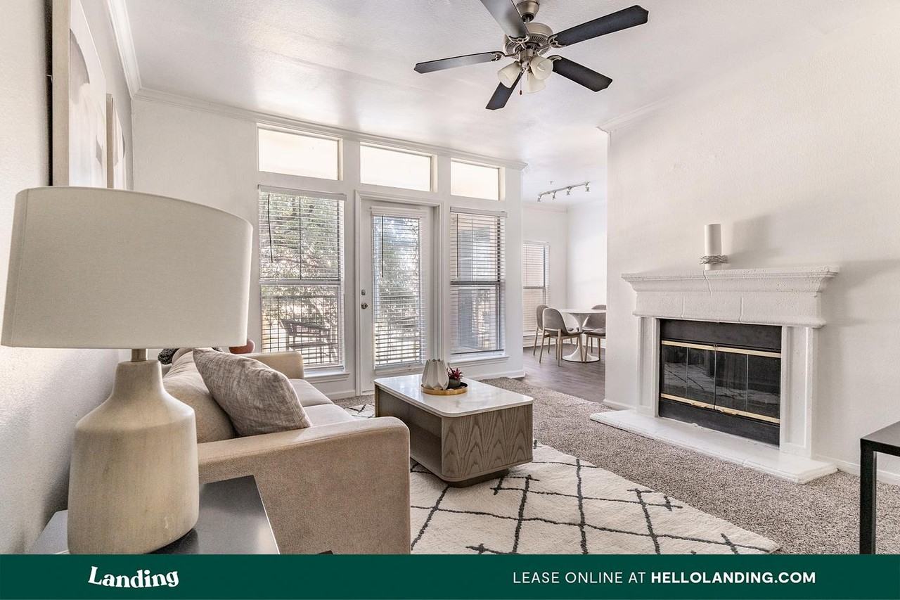 1000 Henderson St, - Photo 2 of 50