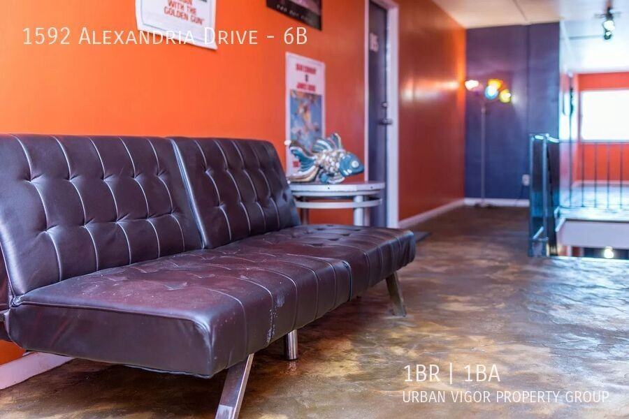 1592 Alexandria Dr #6B - Photo 6 of 29