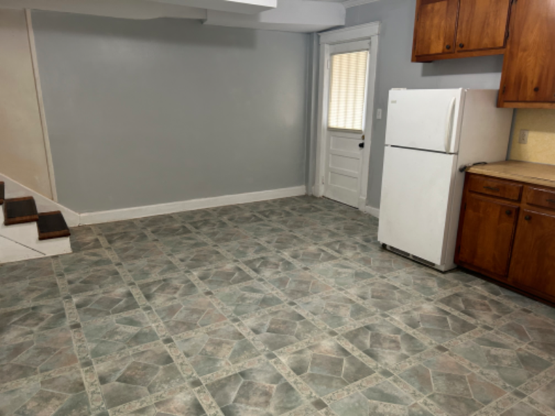 145 Florence Ave - Photo 3 of 13