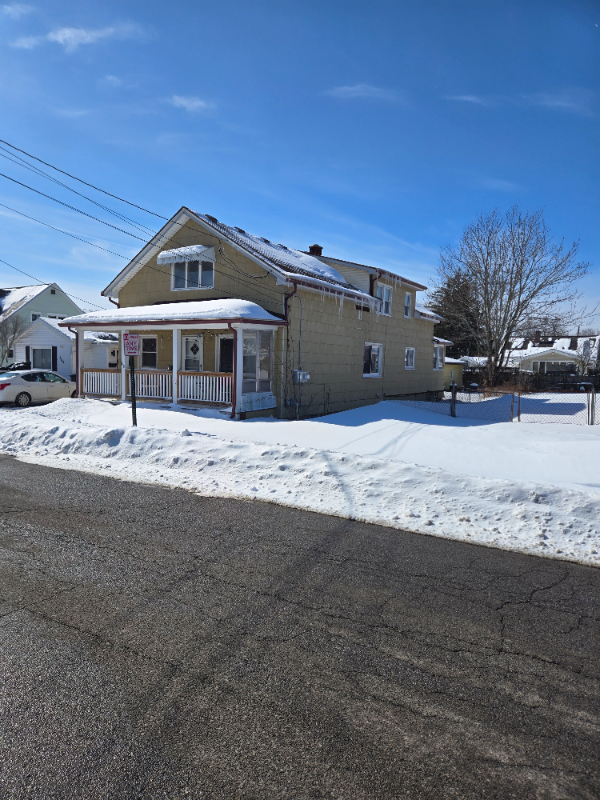 268 Bellevue Ave - Photo 2 of 12