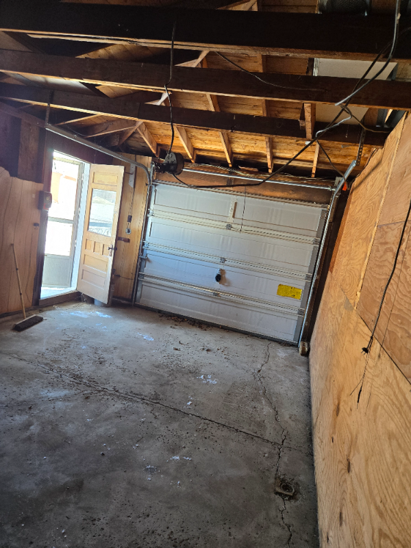 268 Bellevue Ave - Photo 3 of 12