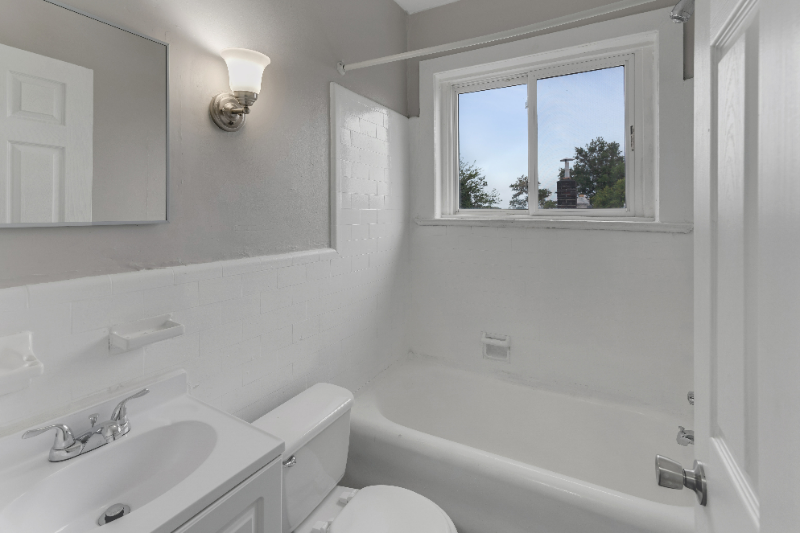 4825 N Camac St #2 - Photo 4 of 17