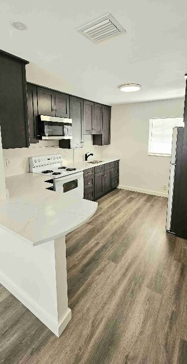 765 W 7th St #3 - Photo 3 of 10