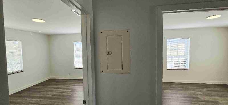 765 W 7th St #3 - Photo 6 of 10