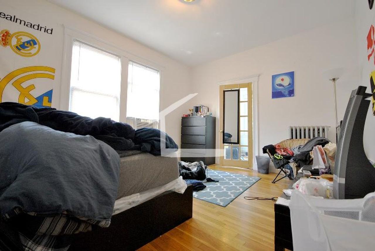 280 Mason Ter - Photo 3 of 14