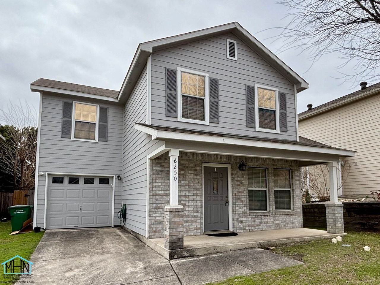 6250 Cypress Cir - Photo 2 of 22