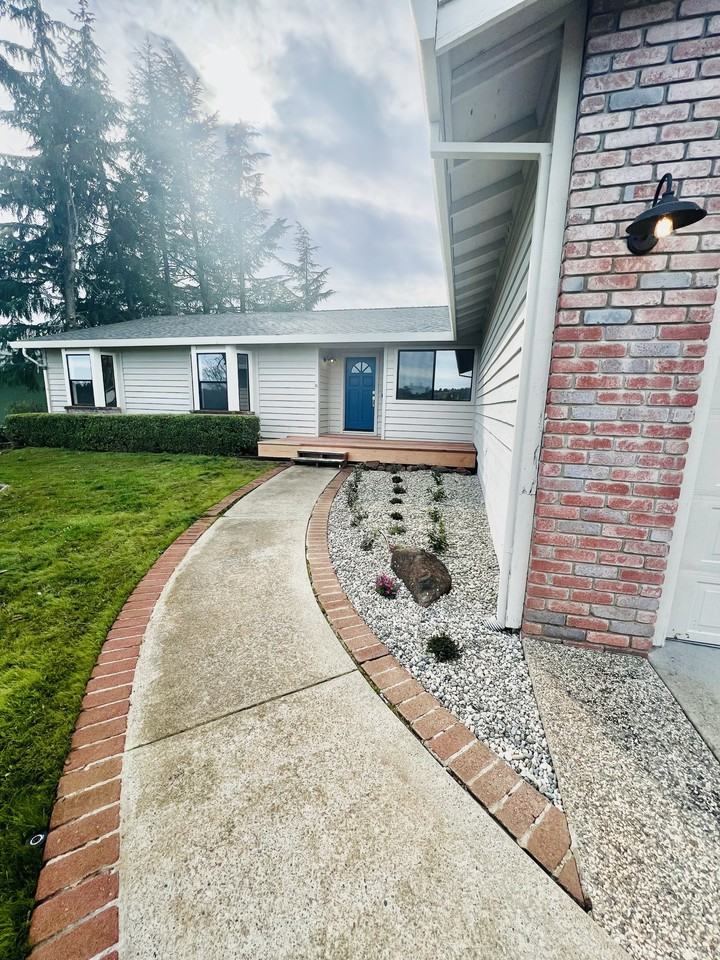 3642 Larkspur Ln #NA - Photo 2 of 40