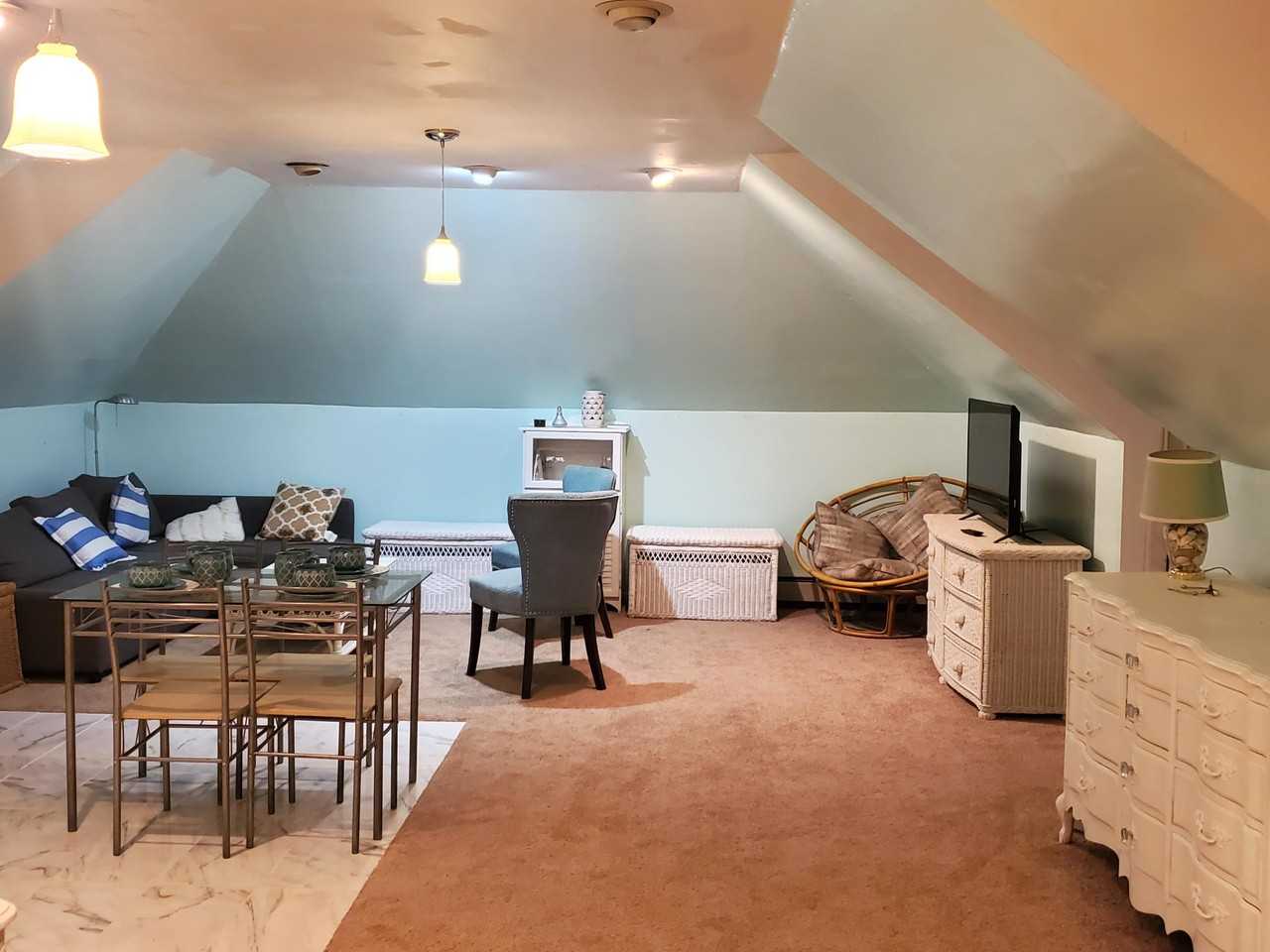 25 Wales Rd - Photo 3 of 10