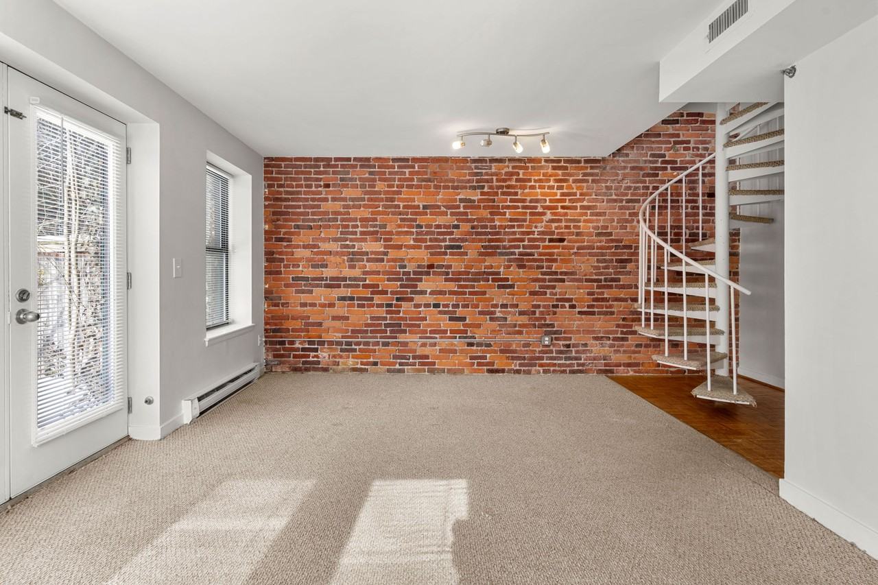 Fulkerson Street Apartments - Photo 4 of 23