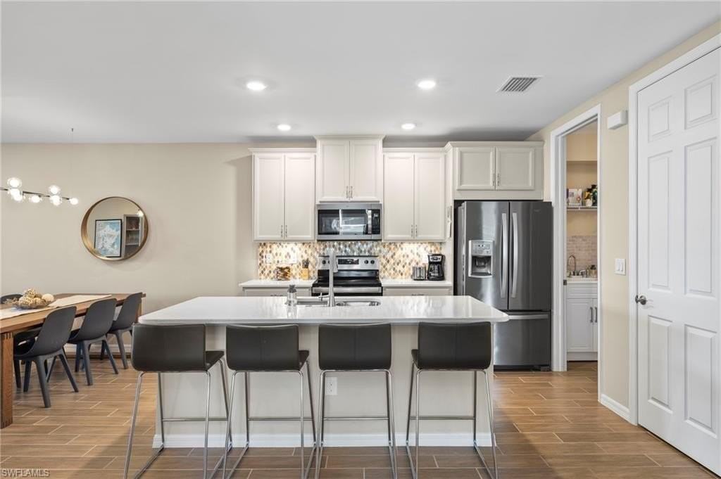 14644 Edgewater Circle - Photo 5 of 32