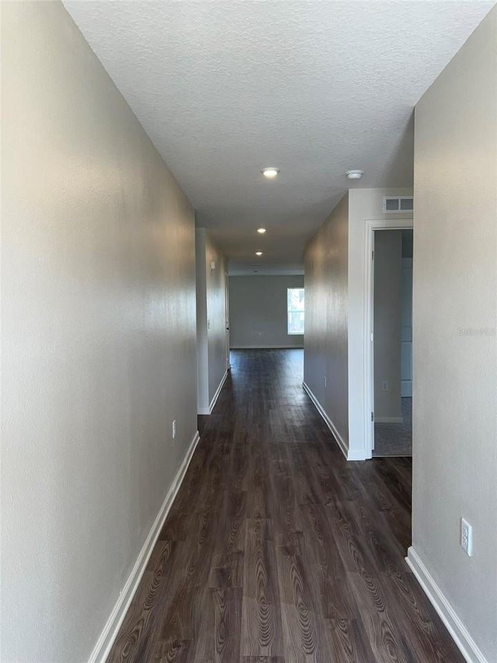 5 Northfleet Ln - Photo 4 of 29