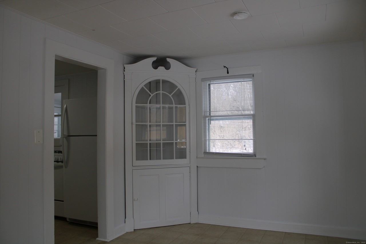 31 Delay Rd - Photo 7 of 20