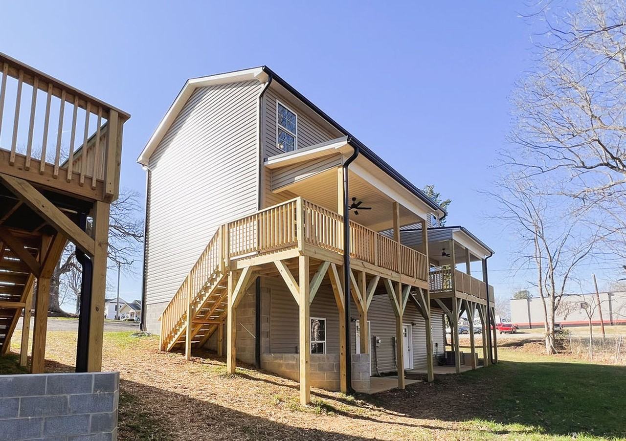 107 E Highfill Ave - Photo 2 of 22