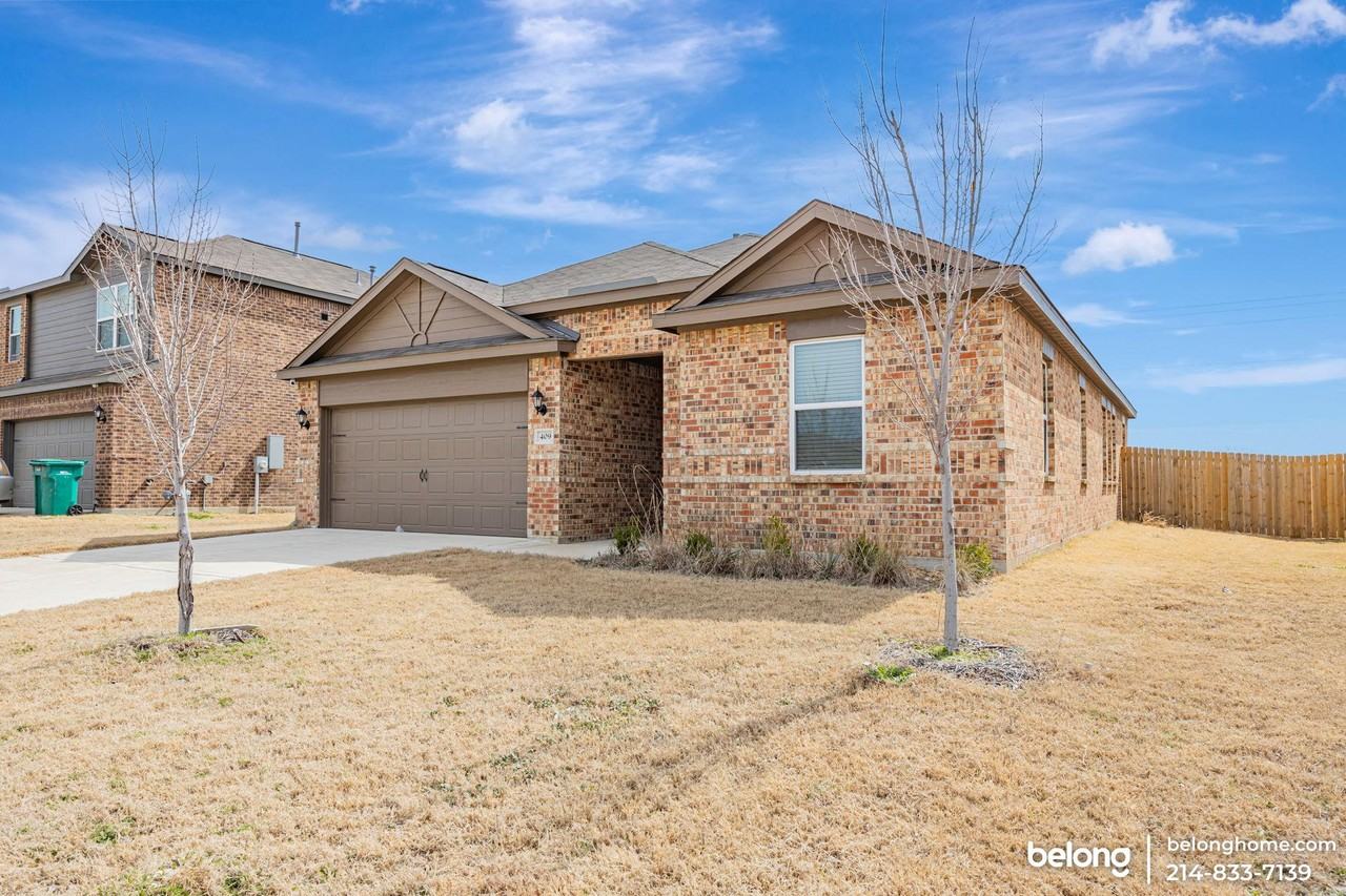 409 Tidwell Dr - Photo 2 of 21