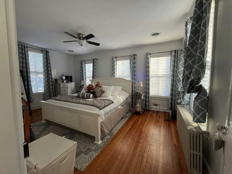 89 E Ridge St - Photo 4 of 15