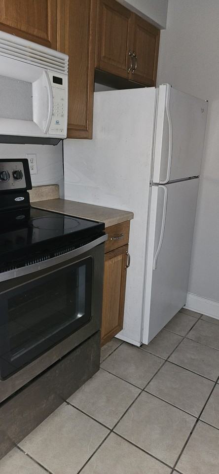 4752 W Napoleon Ave #6 - Photo 4 of 8