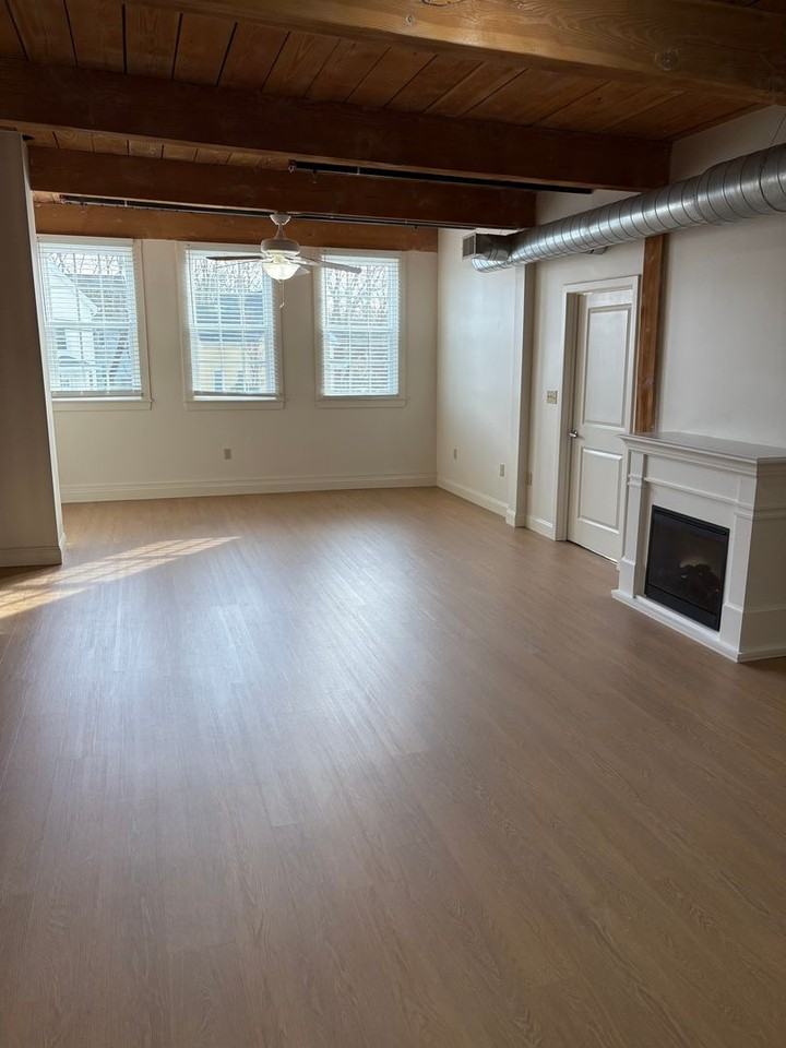 Bostonian Shoe Lofts - Photo 4 of 19