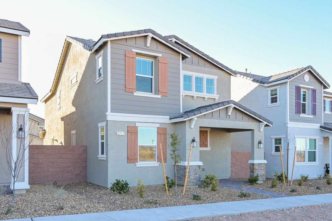 2717 Via Napoli - Photo 2 of 50