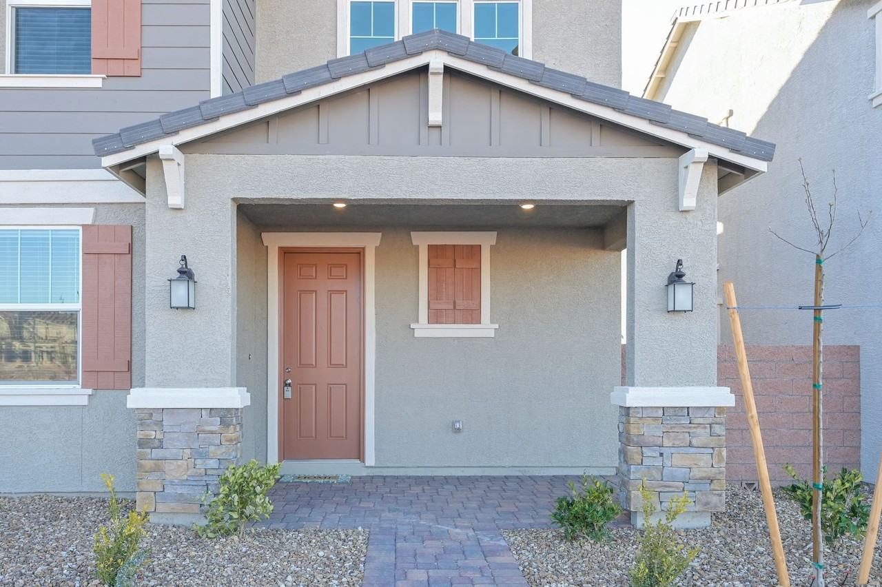 2717 Via Napoli - Photo 3 of 50