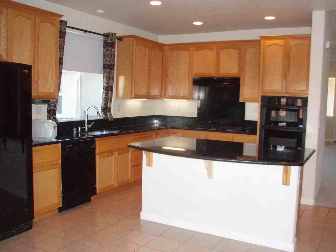 2255 Petruchio Way - Photo 2 of 10