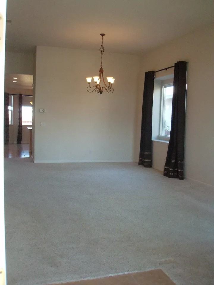 2255 Petruchio Way - Photo 3 of 10