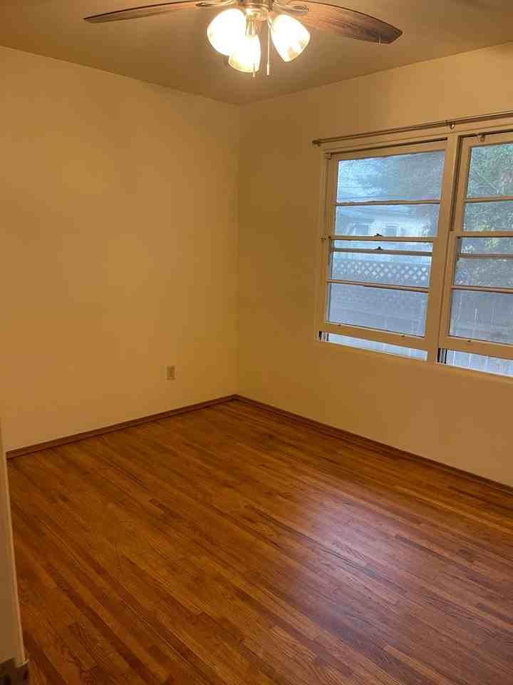 6804 Amherst St - Photo 2 of 12