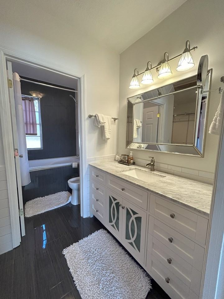 652 Windermere Boulevard - Photo 7 of 17