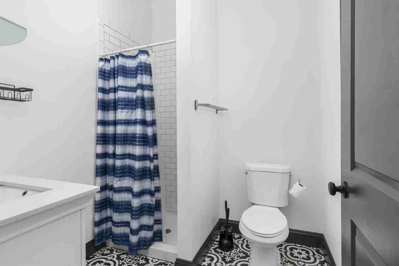 125 Tobey St #2 - Photo 6 of 9